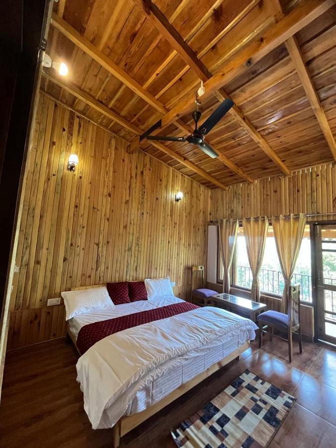 Homestay The Wooden Umbrella Near Kaichi Dhaam