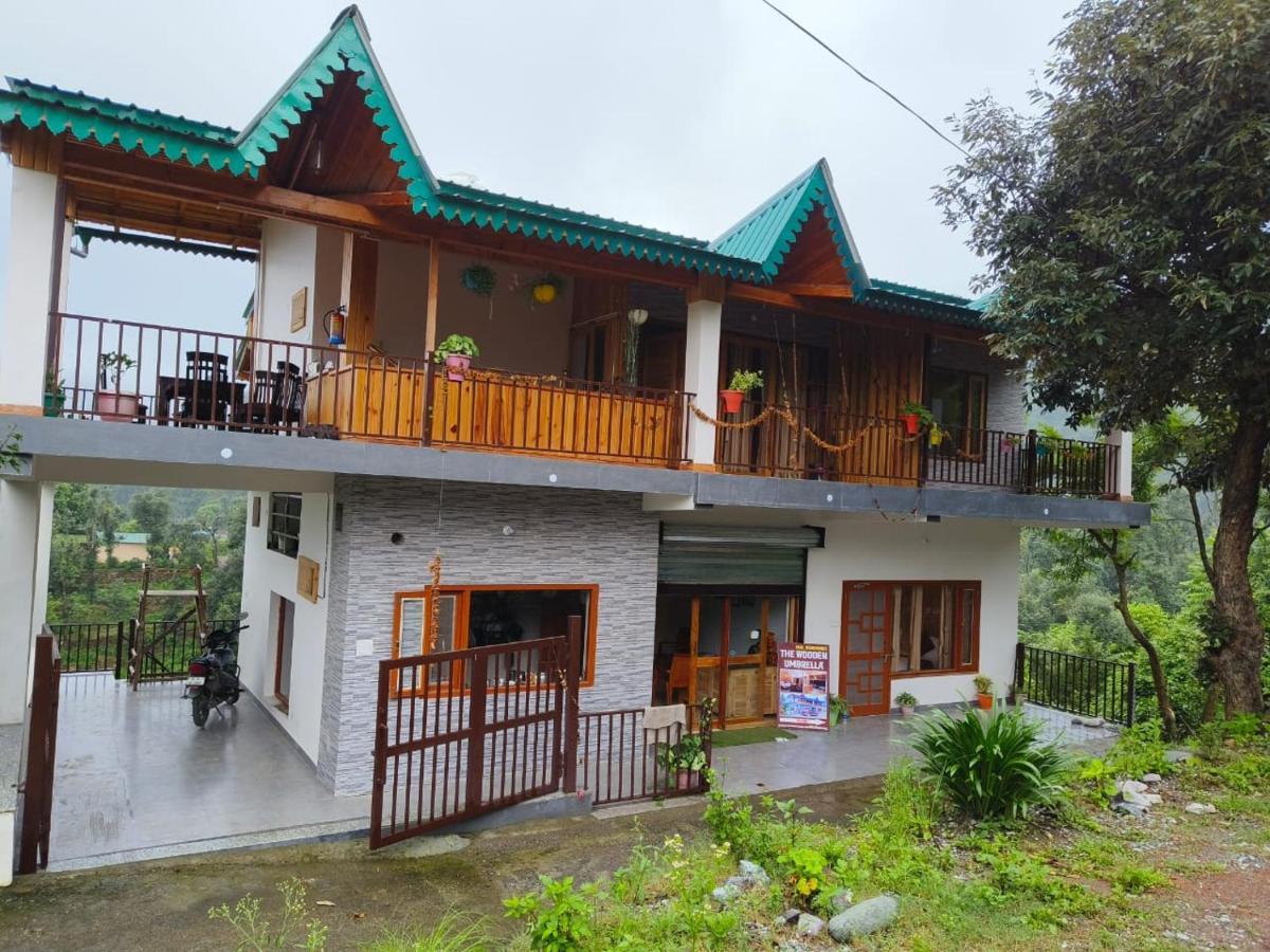 Homestay The Wooden Umbrella Near Kaichi Dhaam